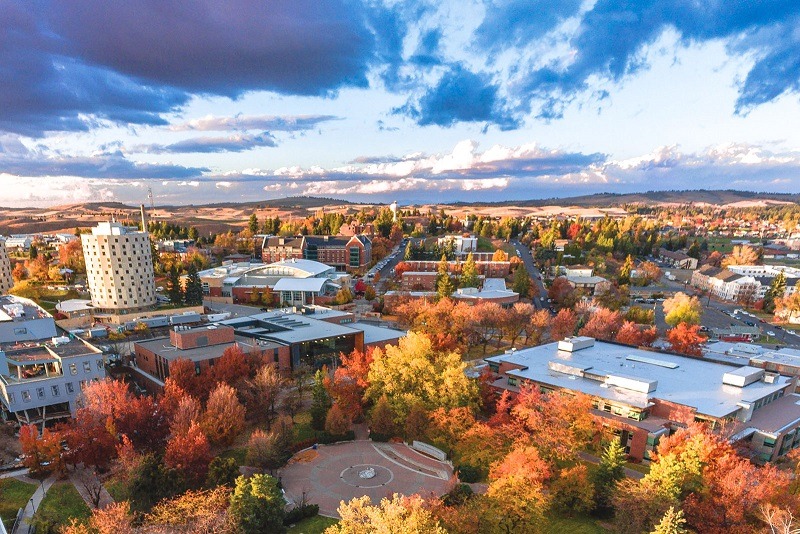 Photo of Eastern Washington University in the fall